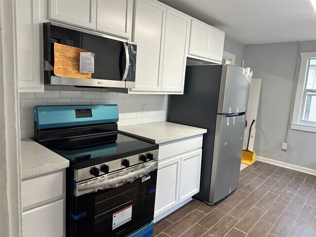 Foto del edificio - 912 W Cleveland St