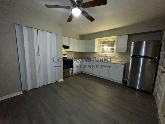 Building Photo - 111 Birch Dr