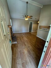 Building Photo - 1713 Mona Dr