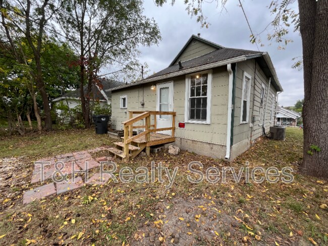 Foto del edificio - 1521 W 4th St