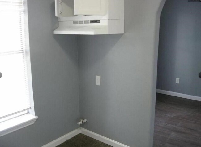 Foto del edificio - 1312 Bernard St