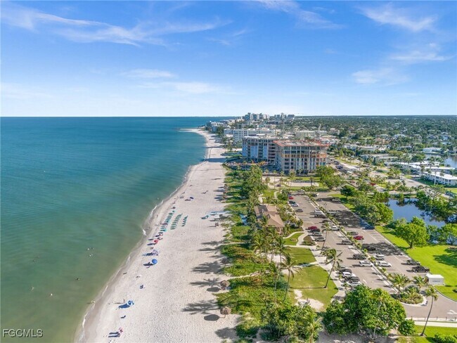 Building Photo - 1300 Gulf Shore Blvd N