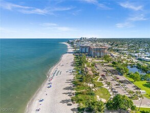 Building Photo - 1300 Gulf Shore Blvd N Building Photo - 1300 Gulf Shore Blvd N