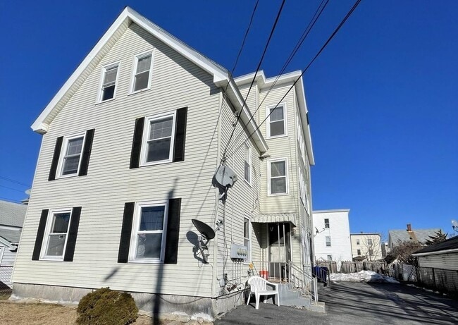 Building Photo - 12 Cumberland St