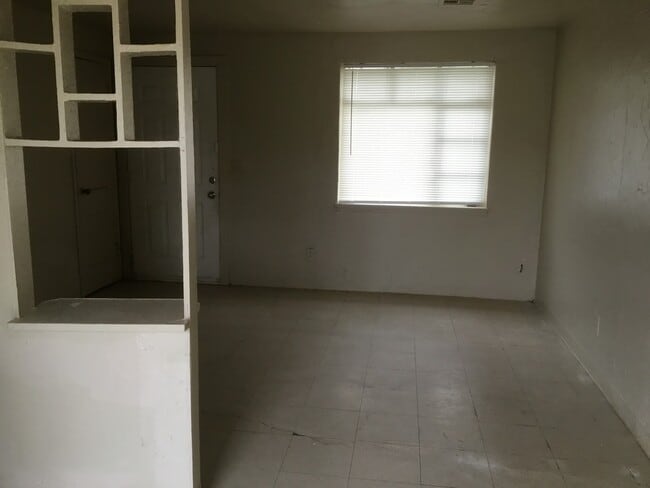Foto del edificio - 229 SE 27th St
