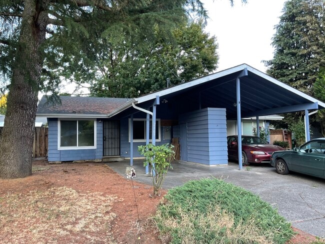 Front-Carport - 2107 Y St