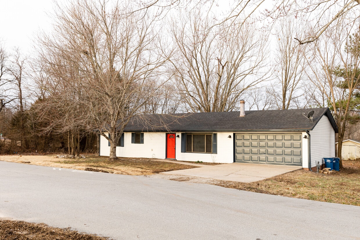 101 NW K St, Bentonville, AR 72712 House Rental in Bentonville, AR