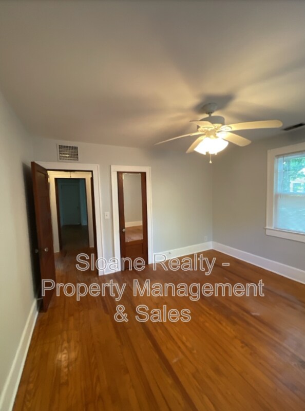 Foto del edificio - 249 Woodland Shores Rd