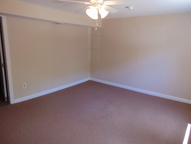 Foto del edificio - 322 Main St