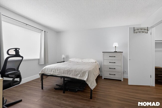 Foto del edificio - 866 S Stone Cir