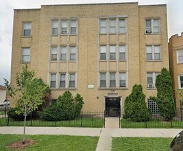 Building Photo - 8058 S Hermitage Ave