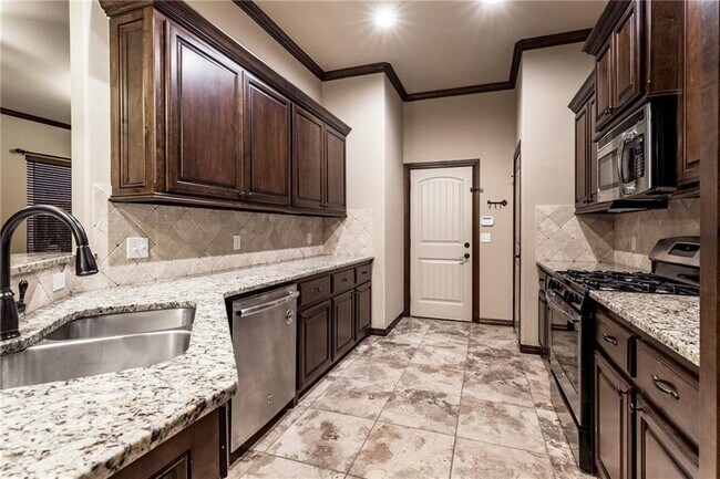 Foto del edificio - 12033 SW 18th St