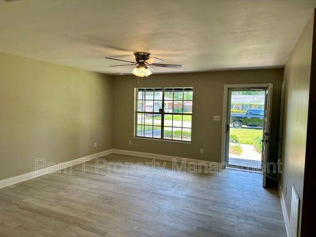 Building Photo - 1236 Weston Way