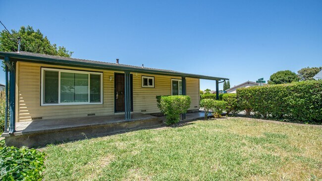 Foto del edificio - Charming 2 bedroom 1 bath!