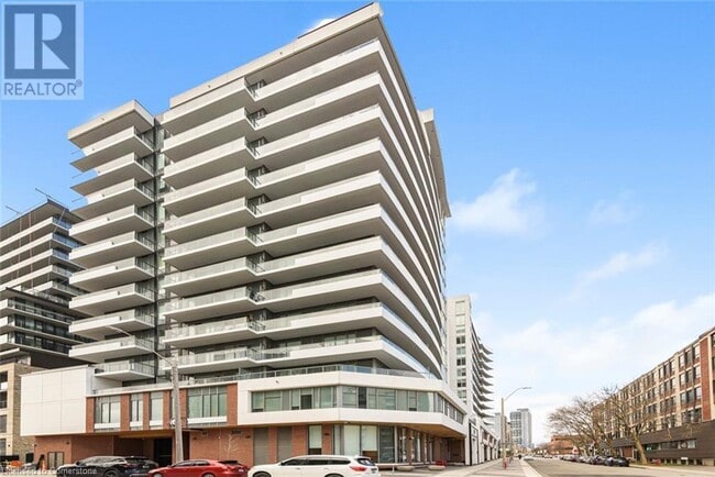 Building Photo - 212 King William St