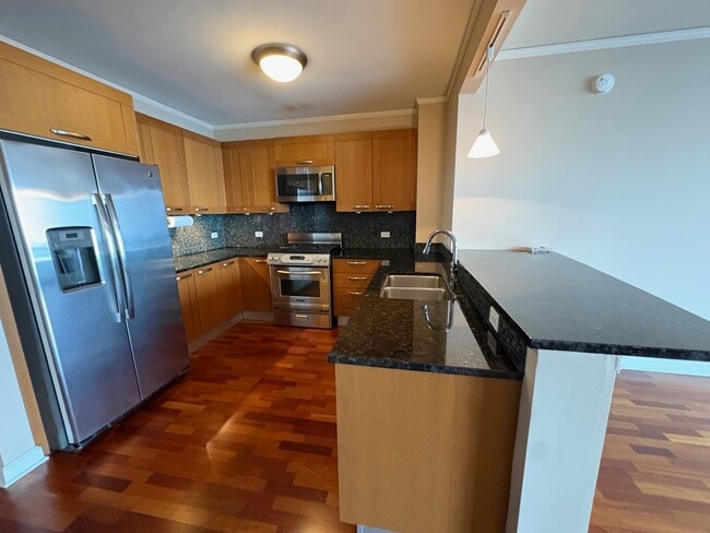 Foto del edificio - 420 E Waterside Dr