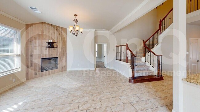 Building Photo - 1006 Jamal Dr