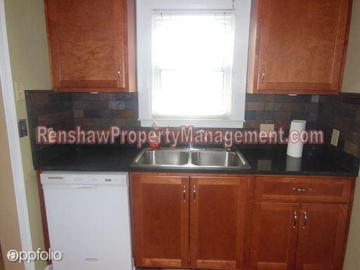 Building Photo - 3902 Allison Ave