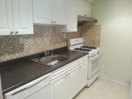 Primary Photo - 20 Bay Ridge Ave