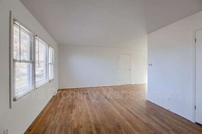 Building Photo - 11111 Blue Ridge Blvd