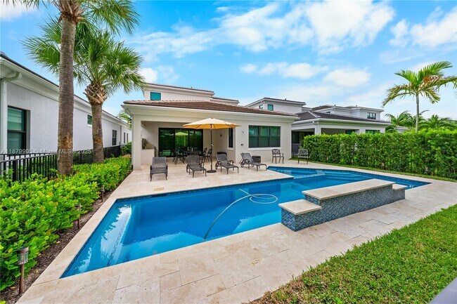 Foto del edificio - 13189 Faberge Pl