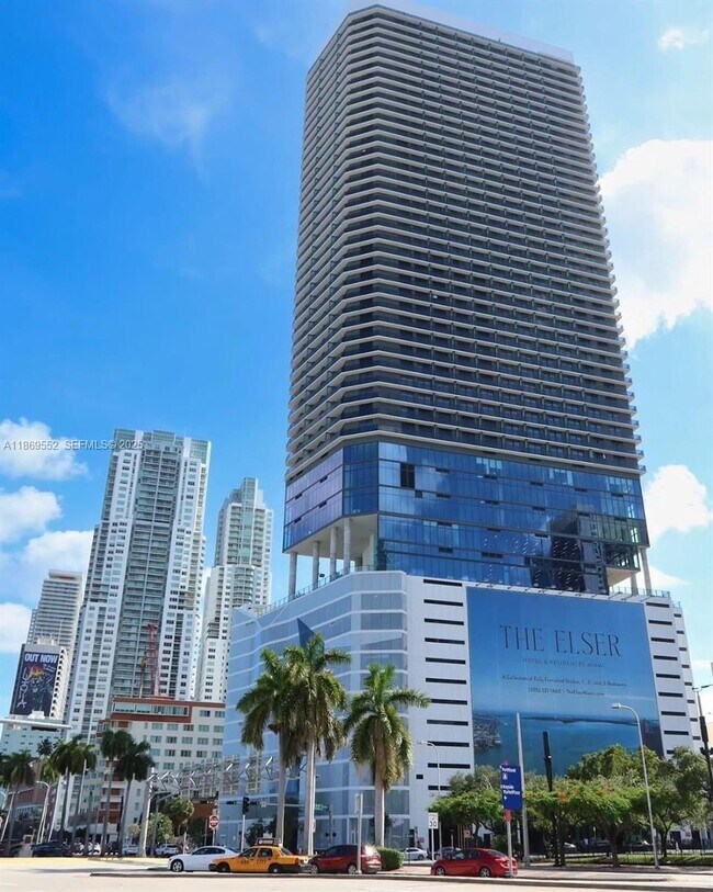 Foto del edificio - 398 NE 5th St