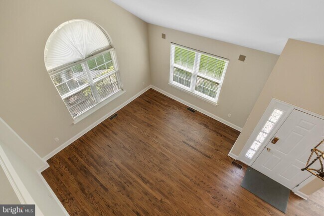 Building Photo - 73 Palmer Dr