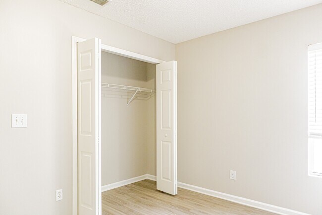 Building Photo - 8716 Springtree Road