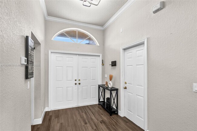 Building Photo - 7602 NW 99th Terrace