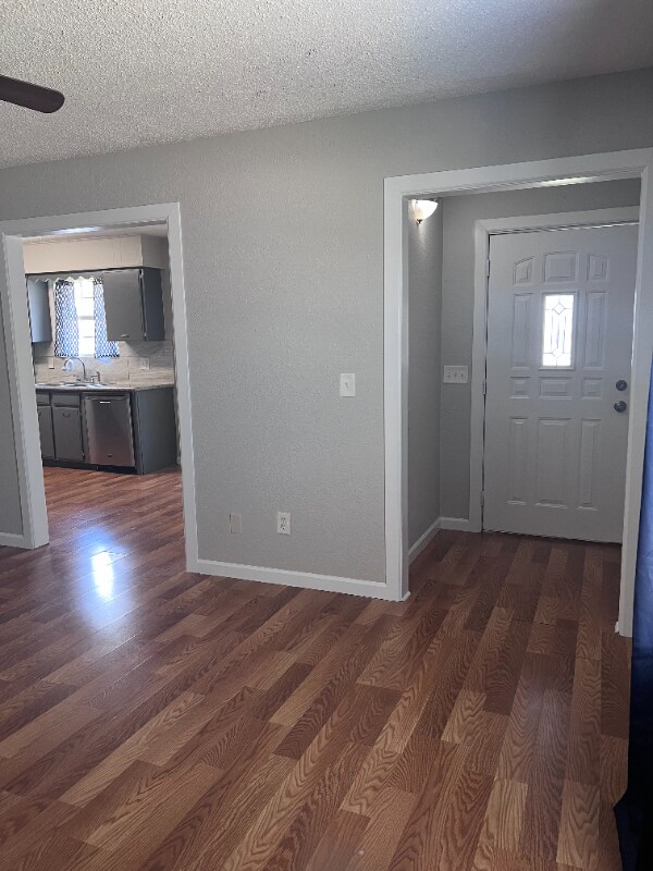 Building Photo - 205 Oelkers Dr