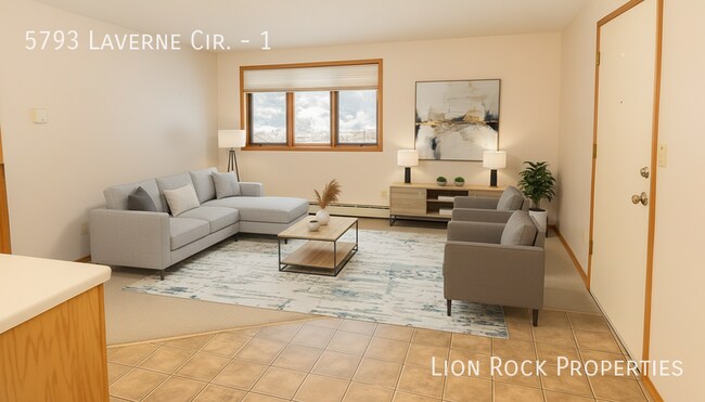 Foto del edificio - 5793 Laverne Cir N