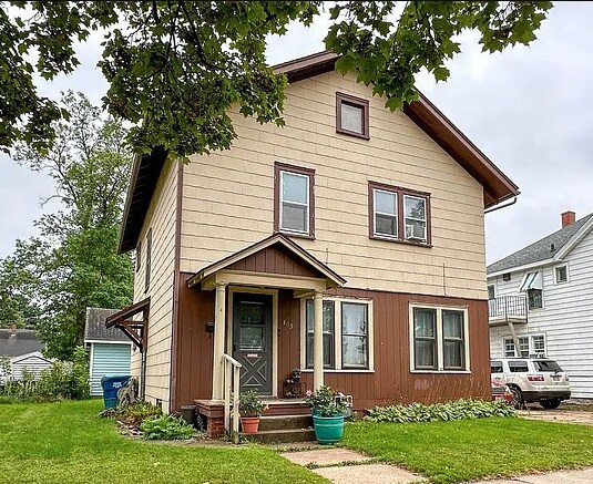 Primary Photo - 305 Park Ave