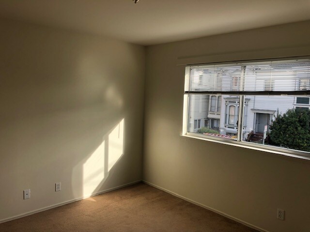 living room - 270 San Jose Ave