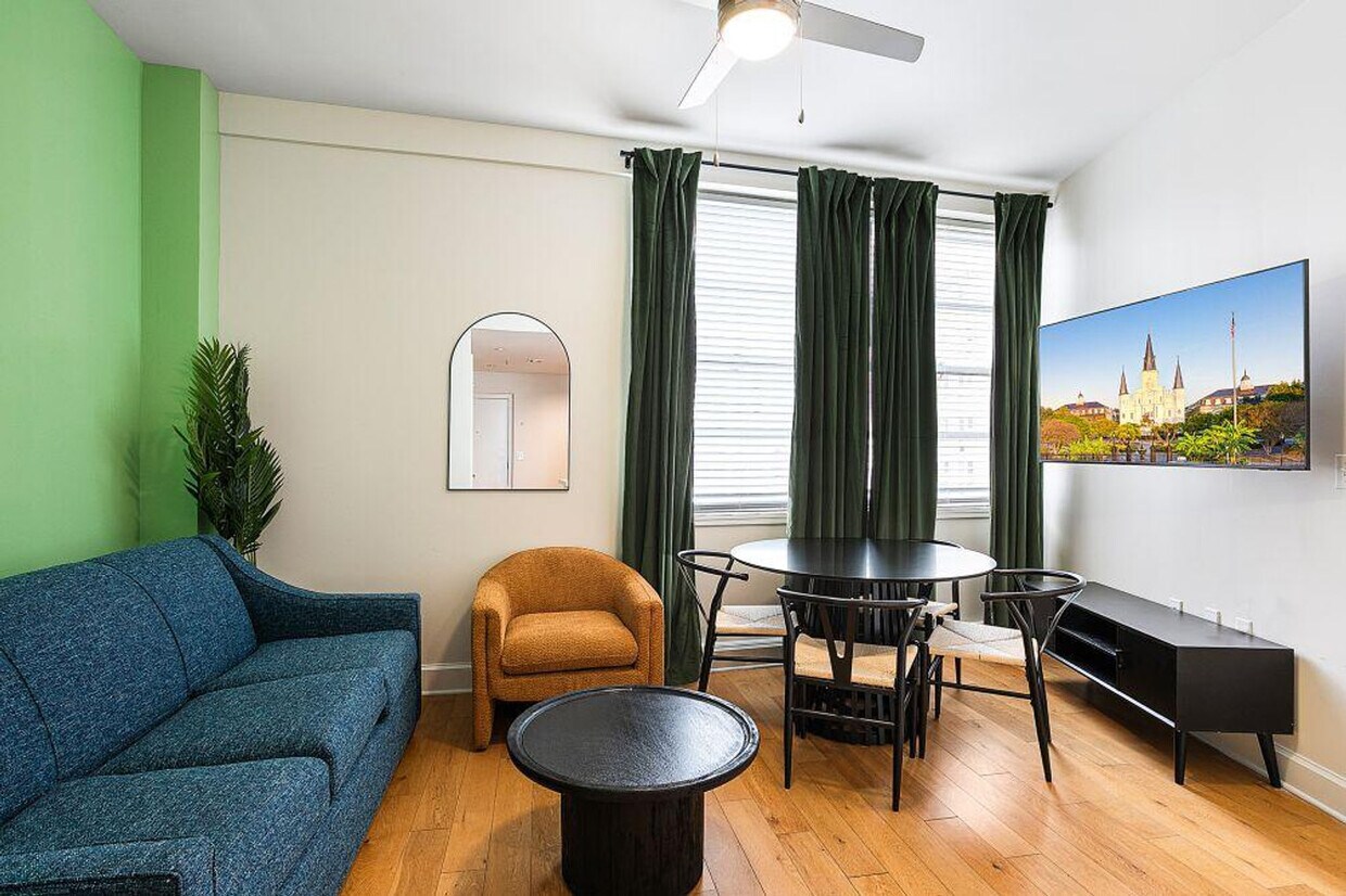 Foto principal - 925 Common St
