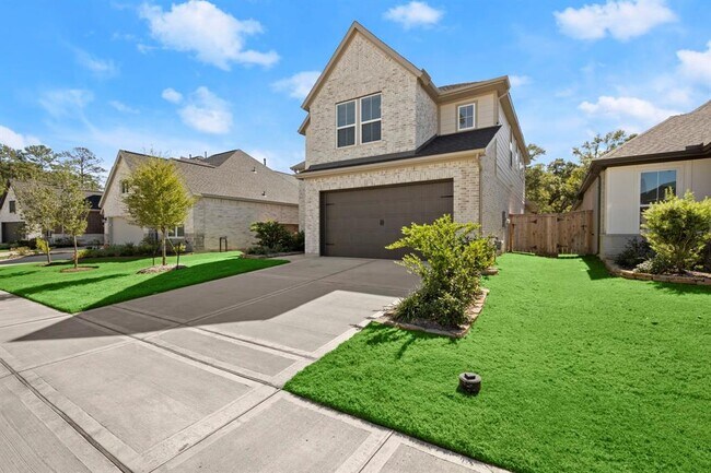 Building Photo - 9319 Galloway Wds Trl