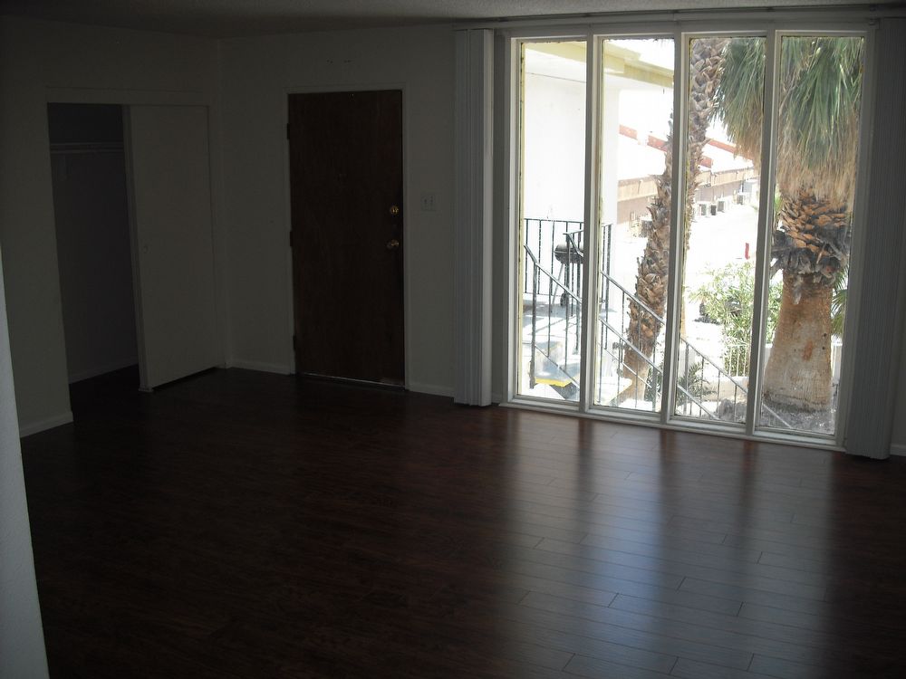 Foto principal - 3351 Rome St