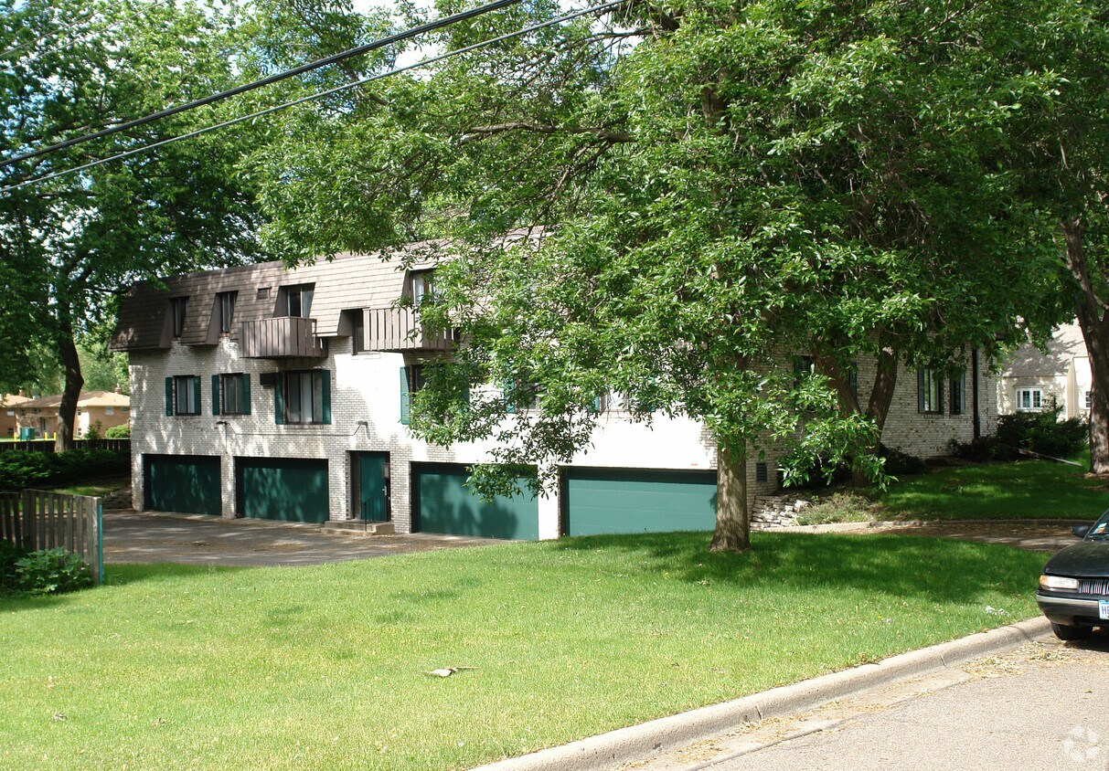 Foto del edificio - 6901 Penn Ave S