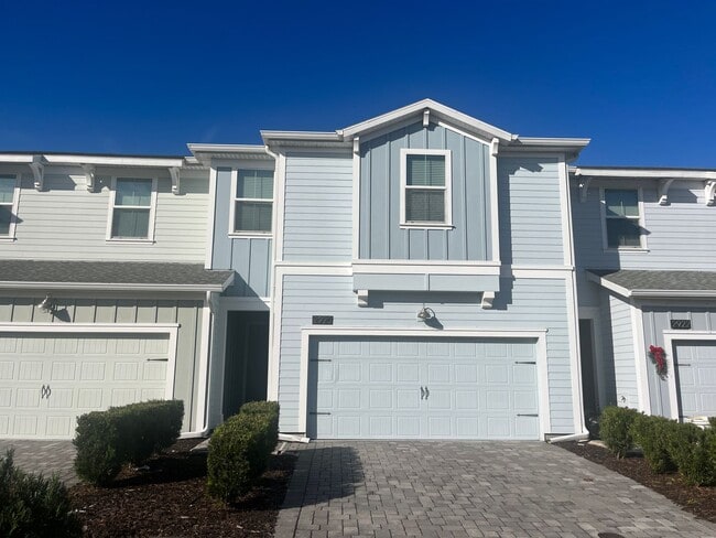 4 bed 3.5 bath Townhouse In Storey Lake - 4 bed 3.5 bath Townhouse In Storey Lake