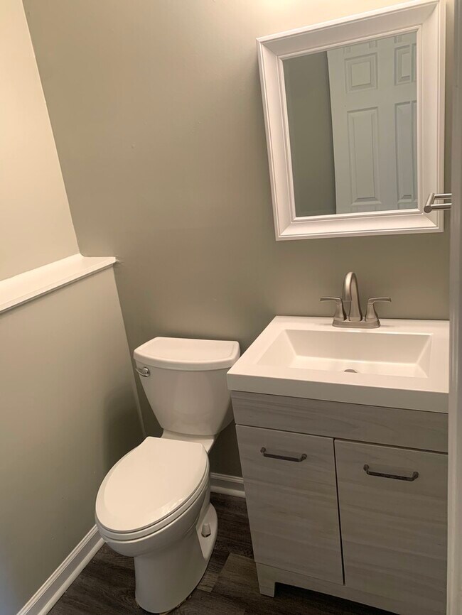 Foto del edificio - Covington 2-Bedroom Home