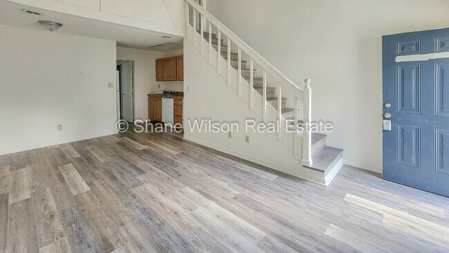 Foto del edificio - 3317 Steeple Cir NE