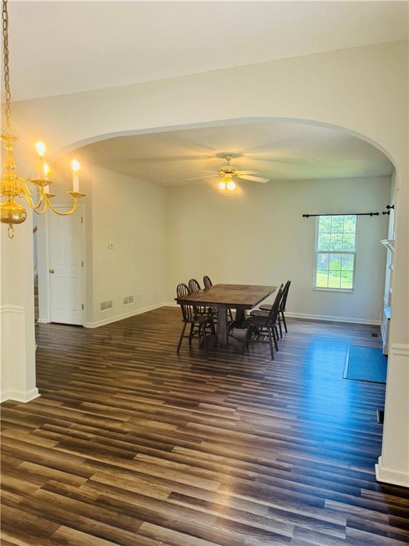 Foto del edificio - 2728 Downingwood Ln SW