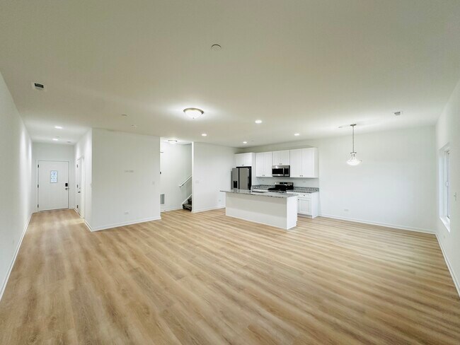 Foto del edificio - 1015 Gillespie Ln