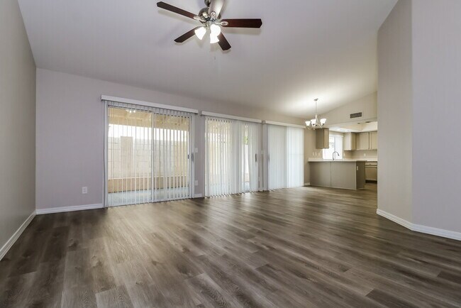 Foto del edificio - 7121 N 28th Ave