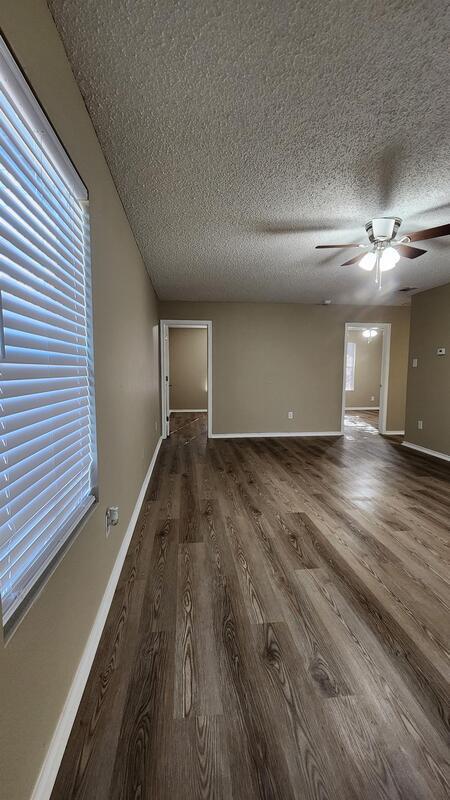Foto del edificio - 10265 Country Hills Blvd