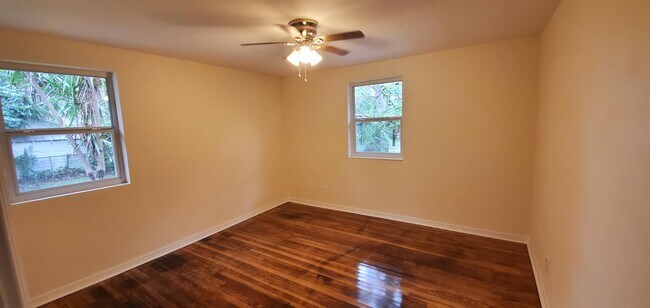 Foto del edificio - 854 Allison St