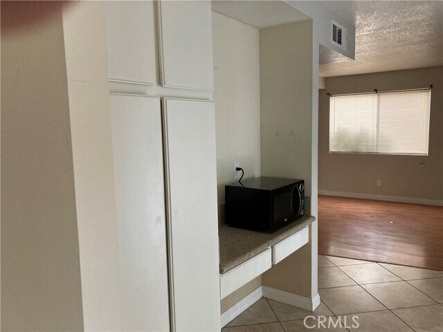 Foto del edificio - 1017 Clear Creek Canyon Dr