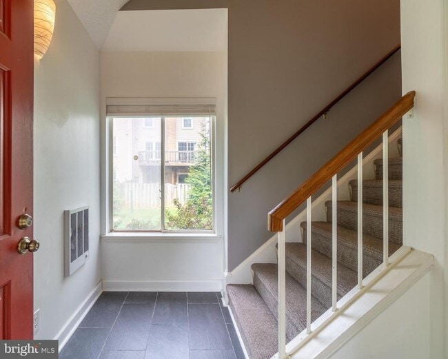 Building Photo - 12206 Fort Buffalo Cir