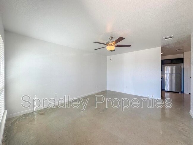 Building Photo - 9110A Winding Ct