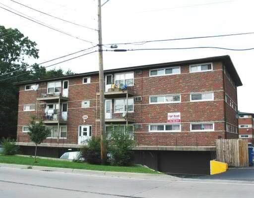 Primary Photo - 8116 W 87th St
