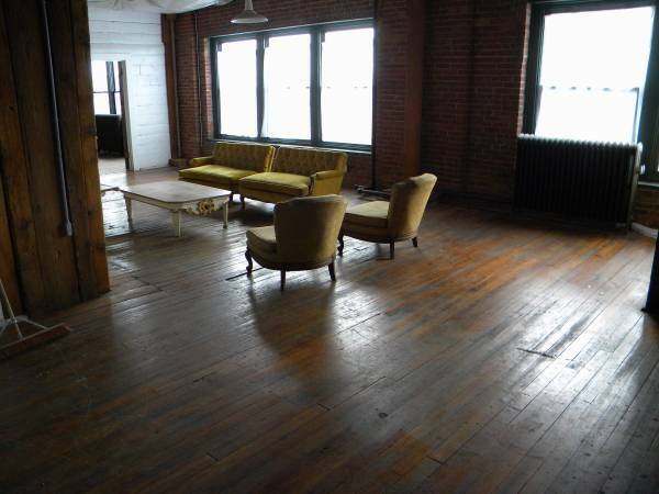 Foto del edificio - 1427 W 9th St